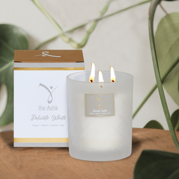 Delicate White Candle 300gr - 3